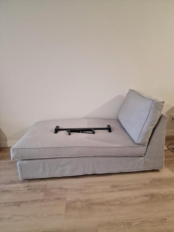 IKEA KIVIK Chaise Longue - Tallmyra Wit/Zwart - Zeer Goed, Huis en Inrichting, Banken | Sofa's en Chaises Longues, Zo goed als nieuw