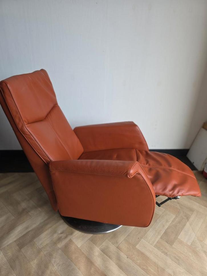 Lederen Relaxfauteuil, Huis en Inrichting, Fauteuils, Zo goed als nieuw, 50 tot 75 cm, Ophalen of Verzenden