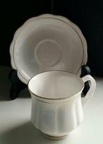 kop en schotel : fine bone china, Ophalen, Zo goed als nieuw, Porselein, Kop en/of schotel