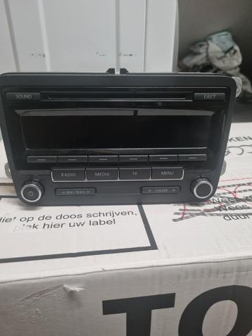 Autoradio Volkswagen Golf 6 beschikbaar voor biedingen