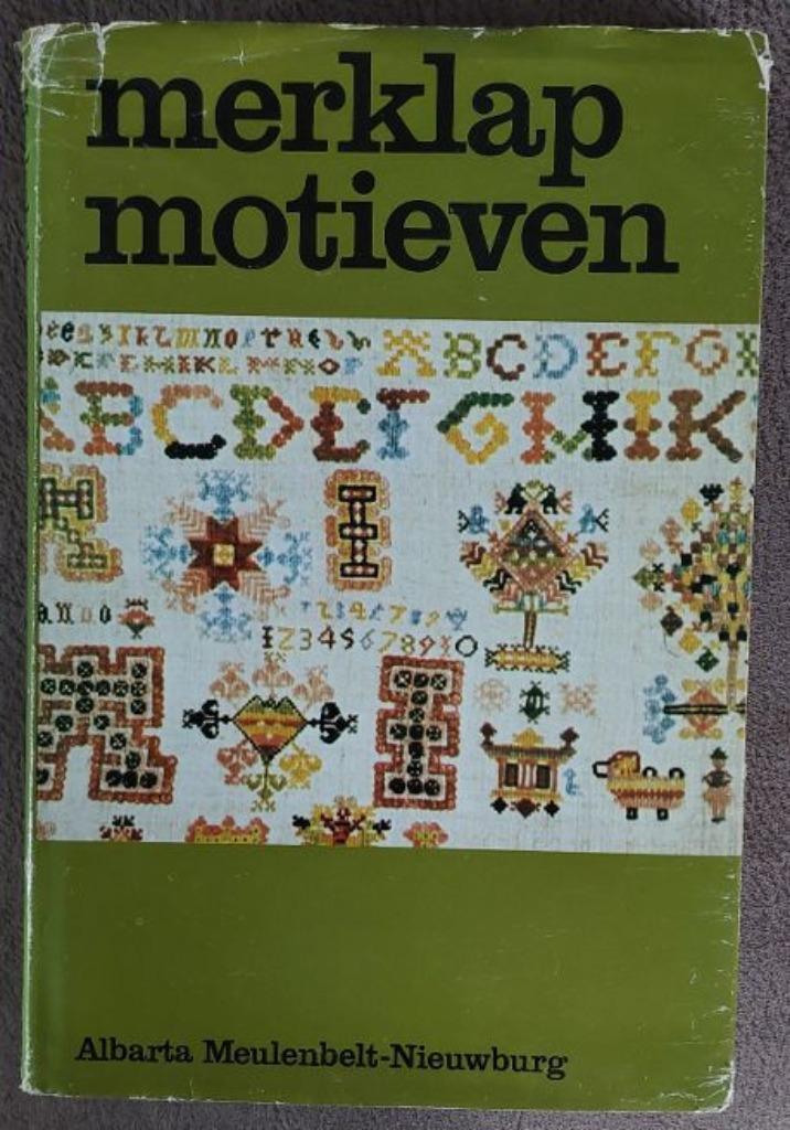 Albarta Meulenbelt-Nieuwburg: Merklapmotieven, Hobby en Vrije tijd, Borduren en Borduurmachines, Gebruikt, Patroon, Ophalen of Verzenden