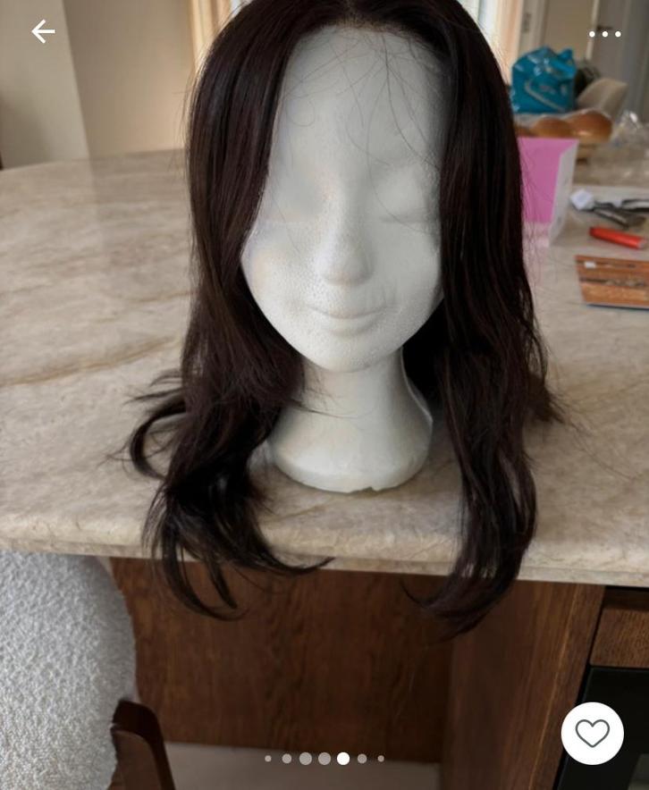 LaTamara Pruik - Synthetisch Haarwerk, Sieraden, Tassen en Uiterlijk, Uiterlijk | Haarverzorging, Gebruikt, Pruik of Haarverlenging