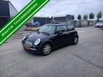 Mini Cooper 1.6 Pano - Stoelverwarming - NW APK - NAP!, Voorwielaandrijving, Gebruikt, 4 cilinders, 4 stoelen