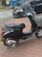 Vespa primavera brom, Fietsen en Brommers, Scooters | Vespa, Ophalen, Zo goed als nieuw, Overige modellen