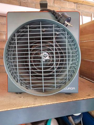 Eurom 3kW Kachel met Thermostaat beschikbaar voor biedingen