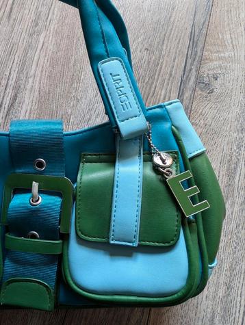 Esprit handtasje met veel kleuren, vakken en riitsen izgs beschikbaar voor biedingen