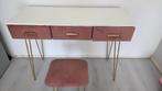 Luxe vintage roze kaptafel met kruk, Huis en Inrichting, Ophalen, Zo goed als nieuw, Hout, Minder dan 100 cm