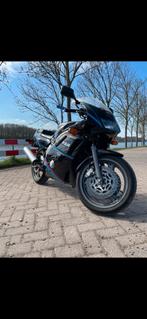 YAMAHA FZR 600. 30.000km. A2 35kw. Voorloper r6, 4 cilinders, Super Sport, Particulier, 600 cc