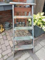 Klein brocante trapje., Antiek en Kunst, Ophalen