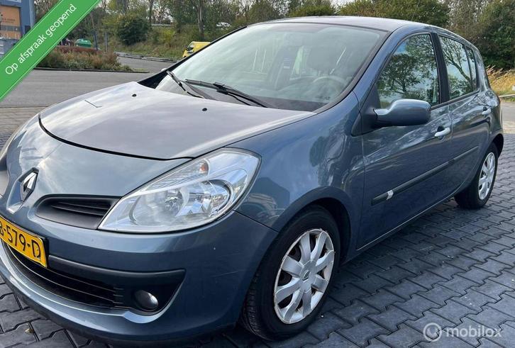 Renault Clio 1.6-16V Dynamique Comfort, Auto's, Renault, Bedrijf, Te koop, Clio, ABS, Airbags, Alarm, Boordcomputer, Centrale vergrendeling
