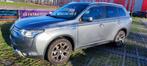 Mitsubishi Outlander 2.0 Phev 4WD CVT 5P 2015 Grijs, Origineel Nederlands, Te koop, 1785 kg, Zilver of Grijs