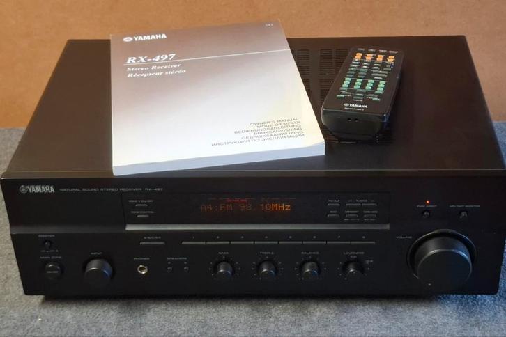 Yamaha RX-497 stereo receiver inclusief afstandsbediening, Audio, Tv en Foto, Versterkers en Receivers, Gebruikt, Stereo, 60 tot 120 watt