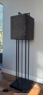 Layer by Adje Soho Tall vloerlamp, Ophalen of Verzenden, Zo goed als nieuw, 150 tot 200 cm
