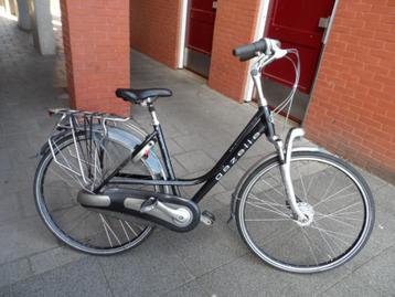gazelle  Paris  Plus ..met  7 VERSNELLINGEN. beschikbaar voor biedingen