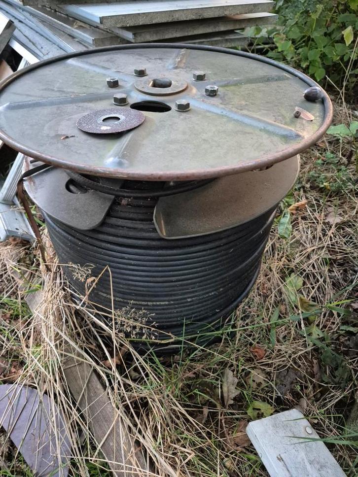 Legerkabel 300m, 4-aderig, zware mantel - DAF YA 126, Doe-het-zelf en Verbouw, Elektra en Kabels, Ophalen