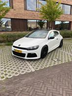 Volkswagen Scirocco 2.0 TSI DSG Wit, 65 €/maand, Zwart, 4 cilinders, 1984 cc