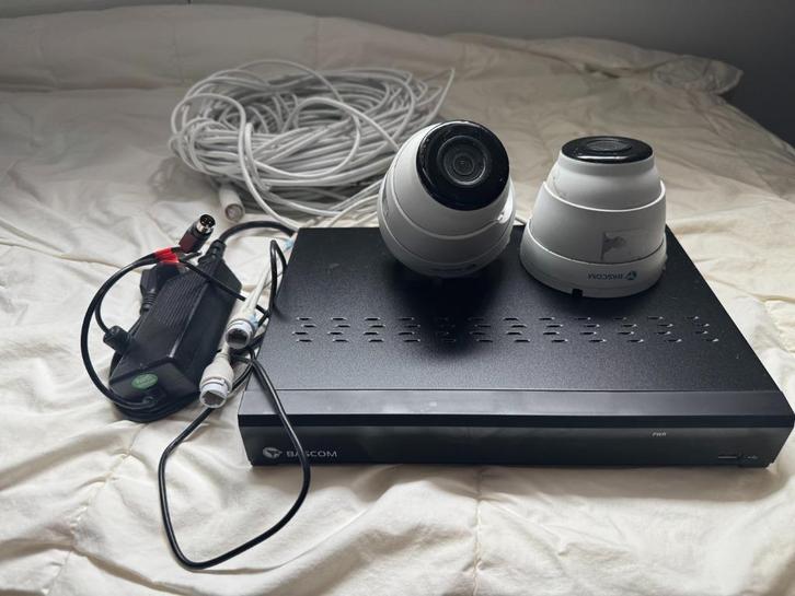 Bascom bekabeld 2-dome-systeem, Audio, Tv en Foto, Videobewaking, Zo goed als nieuw, Buitencamera, Ophalen of Verzenden
