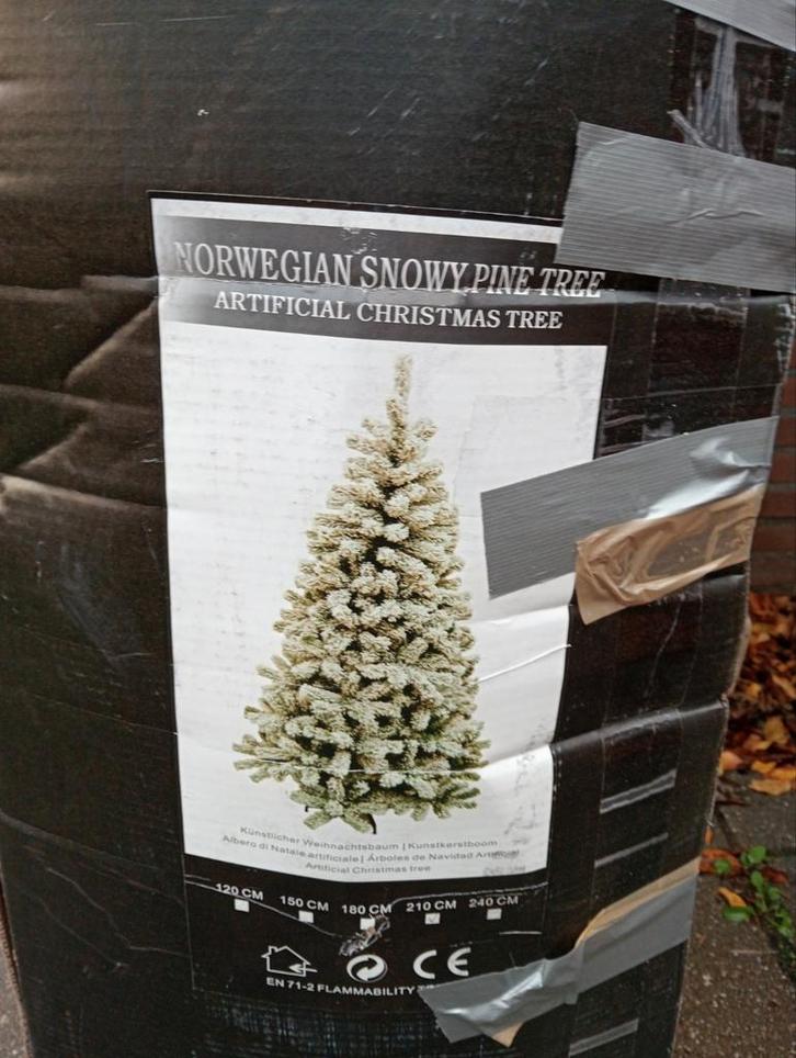 Kerst kunst boom  verkocht!!!!!!!!!!!!!!!!!!!!!!!!!!!!!!!!!!, Diversen, Kerst, Zo goed als nieuw, Ophalen of Verzenden