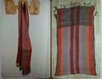 Kleurrijke sjaal Nepal / B, Kleding | Dames, Mutsen, Sjaals en Handschoenen, Ophalen of Verzenden, Sjaal, Zo goed als nieuw