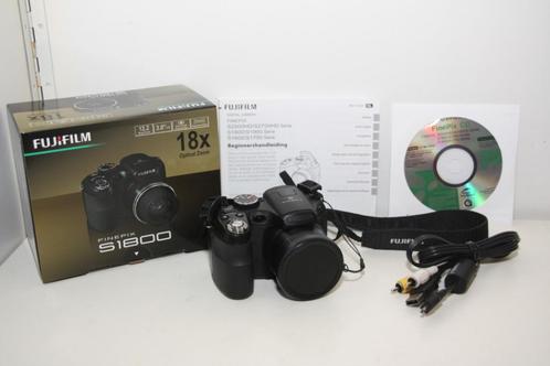 Fujifilm Fine Pix S1800 camera, compleet in doos. Nieuwstaat, Audio, Tv en Foto, Fotocamera's Digitaal, Zo goed als nieuw, Fuji