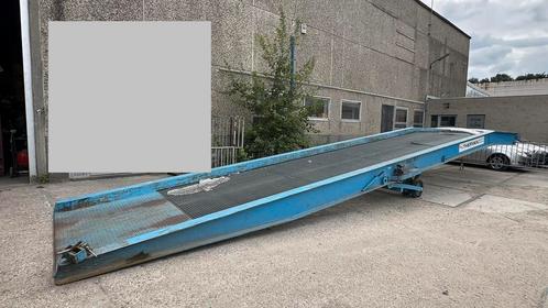 Laadramp / Laadbrug / Oprijplaat, Zakelijke goederen, Machines en Bouw | Industrie en Techniek, Ophalen