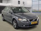 Volvo S40 2.0 Limited Edition 118.400 km 1e Eigenaar NL-auto, Auto's, Volvo, Gebruikt, Zwart, Sedan, Zilver of Grijs