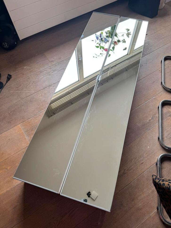 IKEA badkamerkast met spiegel, Huis en Inrichting, Badkamer | Badkamermeubels, Zo goed als nieuw, (Half)hoge kast, 150 tot 200 cm