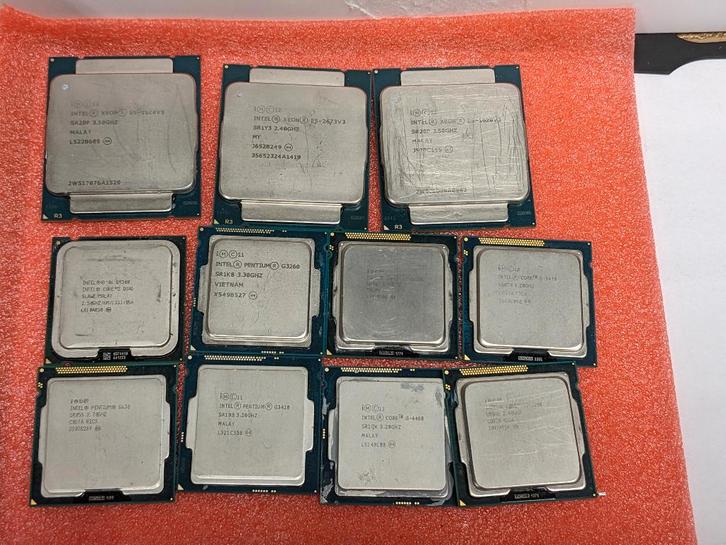 Meerdere intel core cpus, Computers en Software, Processors, Zo goed als nieuw, 4-core, 6-core, 8-core, 3 tot 4 Ghz, Ophalen