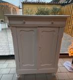 Brocante witte kast., Huis en Inrichting, Kasten | Overige, Ophalen, Gebruikt