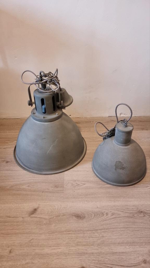 Set van 2 Industriële Plafondlampen, Huis en Inrichting, Lampen | Hanglampen, Gebruikt, Minder dan 50 cm, Metaal, Ophalen
