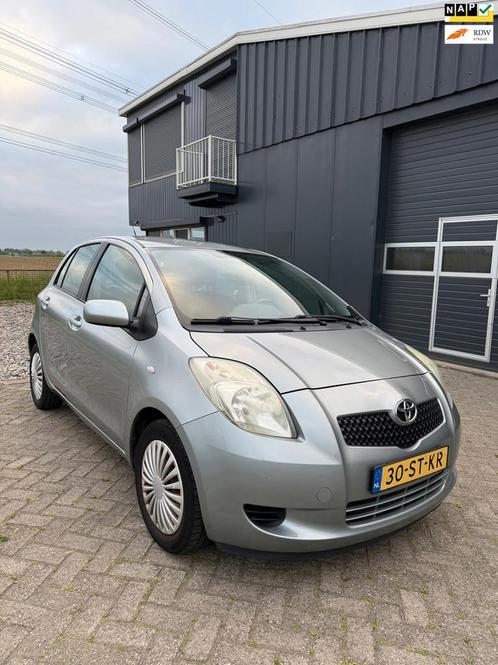 Toyota Yaris 1.3 VVTi Sol, Auto's, Toyota, Bedrijf, Te koop, Yaris, ABS, Airbags, Airconditioning, Boordcomputer, Centrale vergrendeling