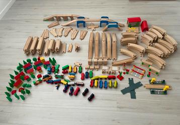 Houten treinbaan met toebehoren Eichhorn Brio Ikea beschikbaar voor biedingen