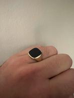 Gouden zegelring met onyx - Maat 20, Sieraden, Tassen en Uiterlijk, Ringen, Gebruikt, 20 of groter, Heer, Ophalen of Verzenden