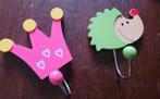 Kinder kapstokhaakjes 2 stuks egel en kroon crown, Kinderen en Baby's, Kinderkamer | Inrichting en Decoratie, Ophalen of Verzenden