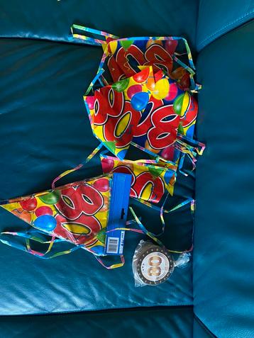 Versieringen 80 jaar beschikbaar voor biedingen