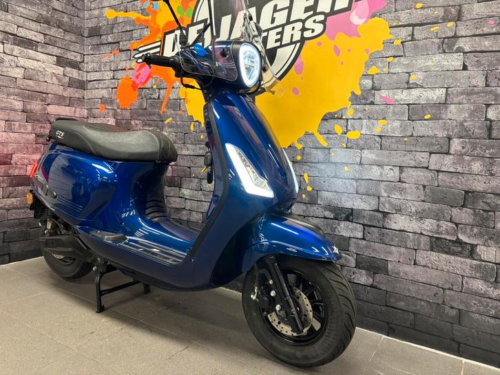 GTS E bravo Elektrische scooter dubbele Accu 2023, Fietsen en Brommers, Scooters | Overige merken, Gebruikt, Maximaal 45 km/u