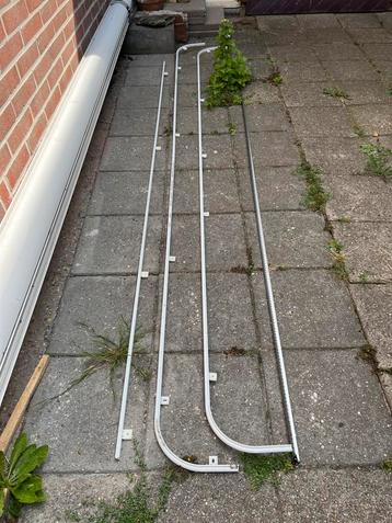 Gordijn railsen 3 stuks, 240 -260cm lang, Gratis! beschikbaar voor biedingen