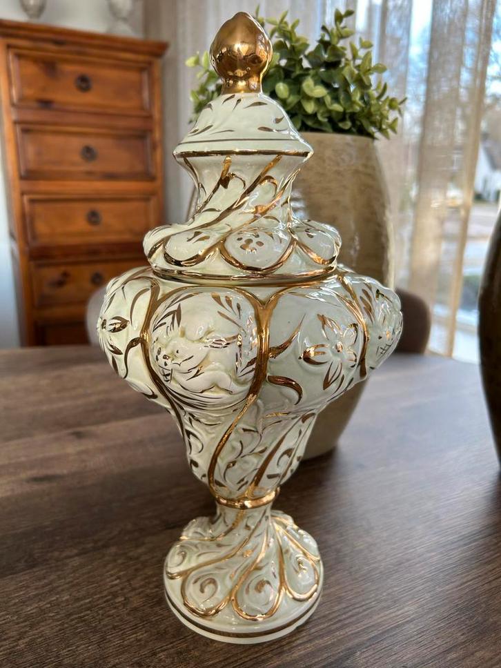 Antieke Capodimonte Vaas -gemerkt Italië 311, Antiek en Kunst, Antiek | Keramiek en Aardewerk, Ophalen of Verzenden