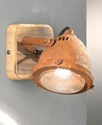 Woody Spot, industrieel wandlampje in erg goede staat, Ophalen of Verzenden, Zo goed als nieuw, Metaal