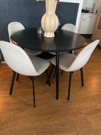 4 boucle eetkamerstoelen, Ophalen of Verzenden, Gebruikt, Vier