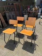 4 stuks industriële stapelstoelen, Ophalen, Gebruikt, Bruin, Vier