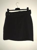 zwarte amisu rok maat 42, Kleding | Dames, Rokken, Zwart, Maat 42/44 (L), Ophalen of Verzenden, Zo goed als nieuw