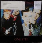 Kissing The Pink  - One Step, Verzenden, Zo goed als nieuw, Pop