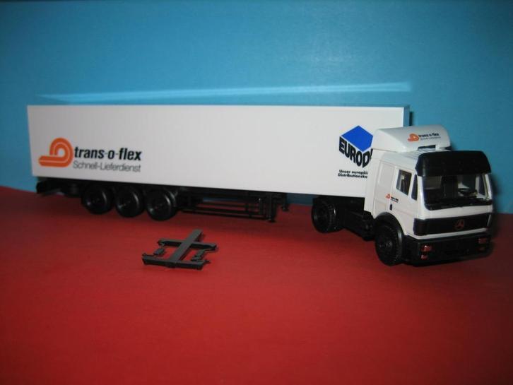 Eurodis Trans O Flex  MERCEDES met oplegger  Herpa, Hobby en Vrije tijd, Modelauto's | 1:87, Nieuw, Bus of Vrachtwagen, Herpa