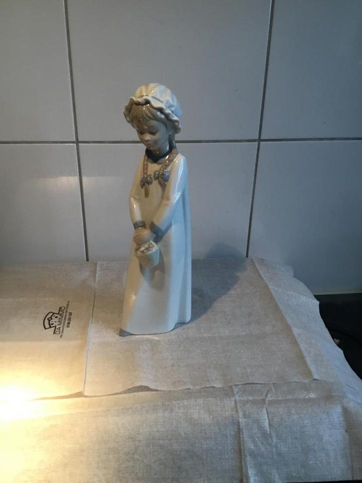 Zaphir Spaans Porselein Beeldje, Antiek en Kunst, Antiek | Keramiek en Aardewerk, Ophalen of Verzenden