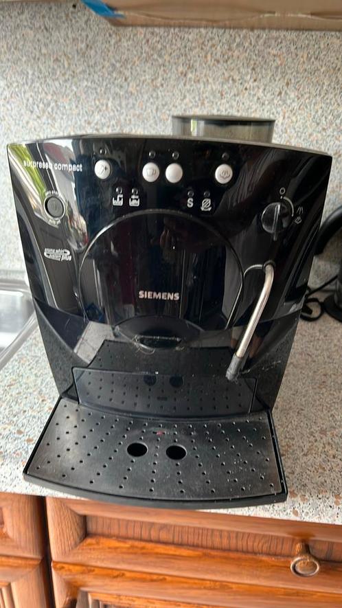 Siemens surpresso compact voor handige Harrie, Witgoed en Apparatuur, Koffiezetapparaten, Niet werkend, Koffiebonen, Koffiemachine