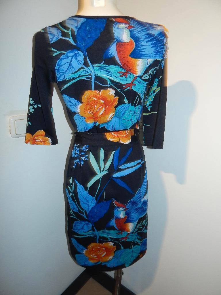 King Louie stretch jurk vogels bloemen pracht kleuren s, Overige kleuren, Verzenden, Zo goed als nieuw, Knielengte