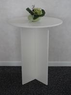 Decoratieve wit gelakte bijzettafel met rond blad (nieuw), Huis en Inrichting, Tafels | Bijzettafels, Ophalen, Nieuw