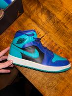 Nike air jorden, Kleding | Dames, Schoenen, Ophalen of Verzenden, Zo goed als nieuw, Sneakers of Gympen