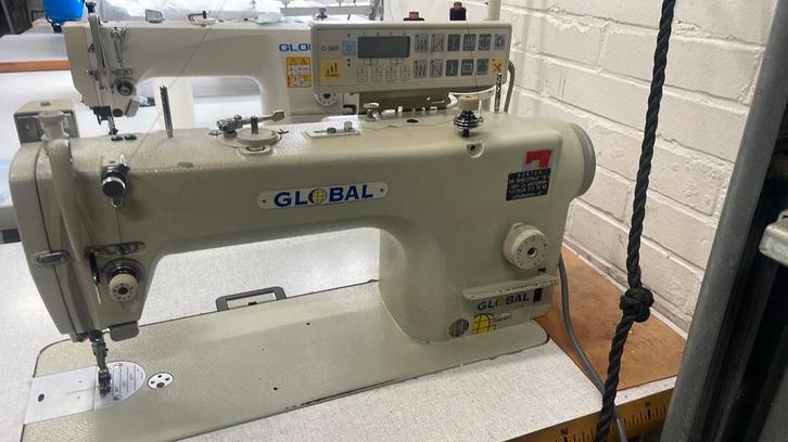 Global 3200 AUT Industriële Stiksteekmachine, Hobby en Vrije tijd, Naaimachines en Toebehoren, Gebruikt, Naaimachine, Overige merken